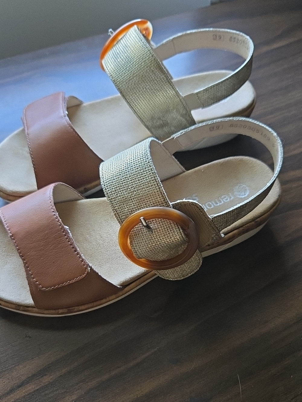 REMONTE SANDLES